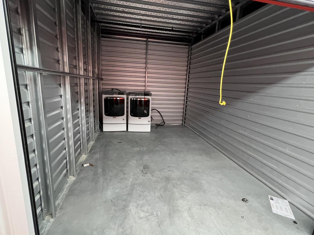 Storage Unit Auction in Springfield , IL at UHaul Moving & Storage of